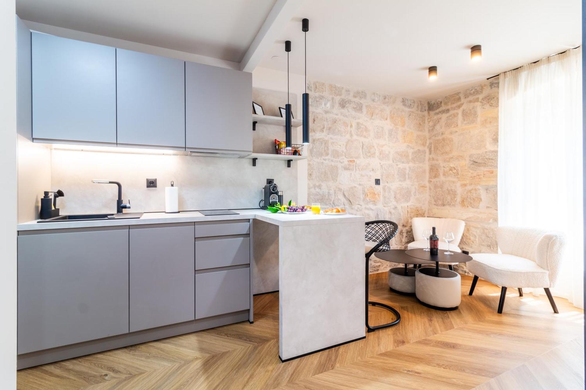 Apartment Centre In Stone House Split Dış mekan fotoğraf