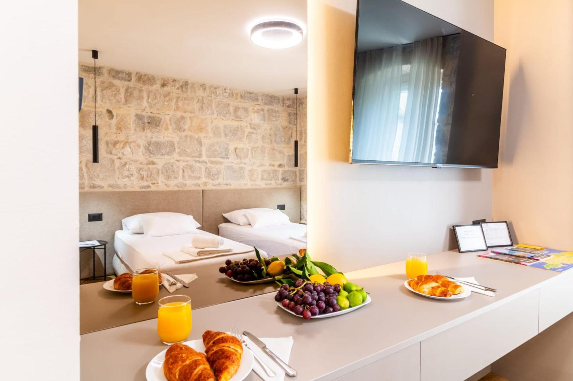 Apartment Centre In Stone House Split Dış mekan fotoğraf