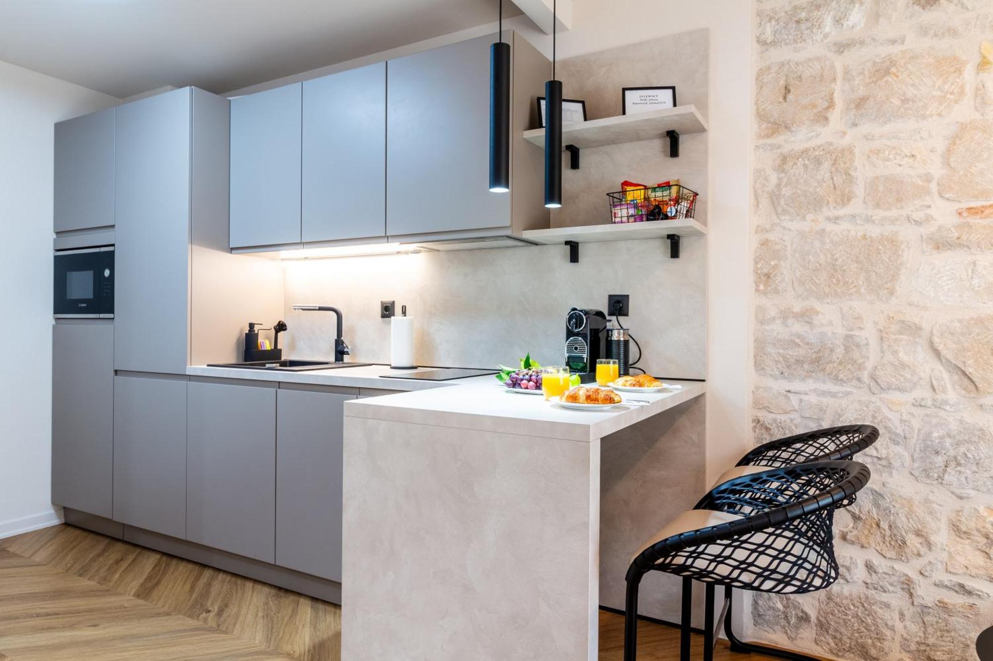 Apartment Centre In Stone House Split Dış mekan fotoğraf